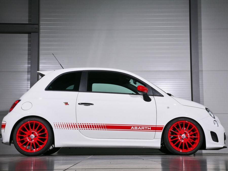  Abarth 500 by Karl Schnorr 2009 года  (фото 5 из 8)